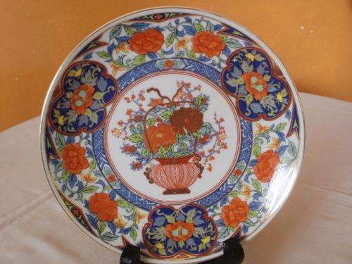 LOVELY  PLATE (IMARI?)