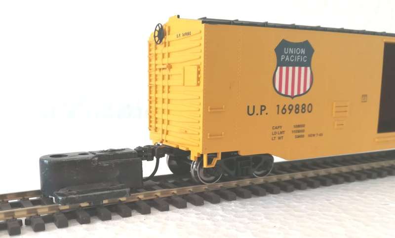 Bachmann Silver Series box car