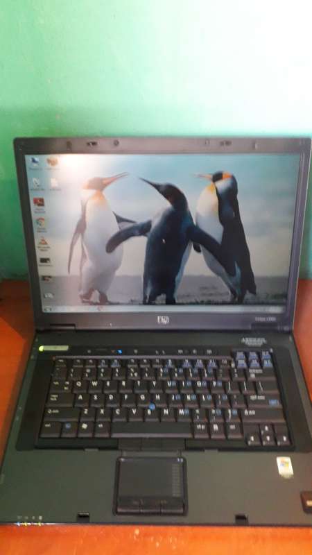 HP Compaq nc 8430 Laptop