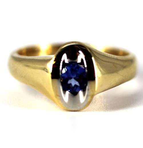 18 CT YELLOW GOLD TANZANITE RING