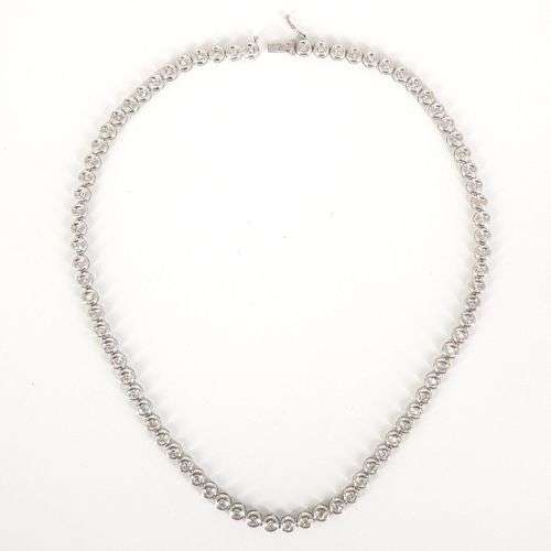 18CT WHITE GOLD DIAMOND TENNIS NECKLACE