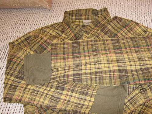 *** SIZE 44 LONG SLEEVED SHIRT GREEN TONE STUNNING***