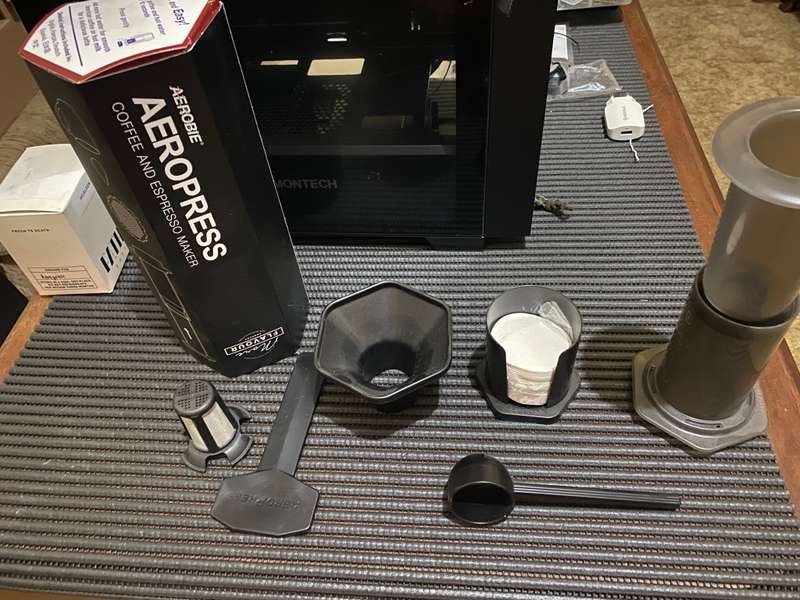 Aero press coffee and espresso maker