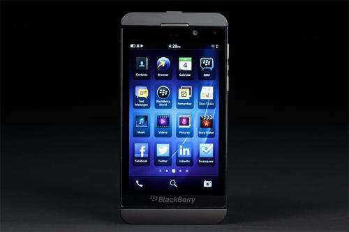 Original Blackberry Z10 complete in box with 2 extra Covers & Extra Battery