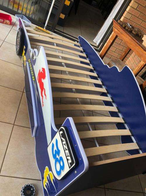 Race Car Chilldrens Bed