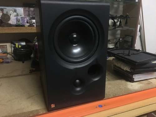 Kef Coda 8 Book Shelf Speaker Set