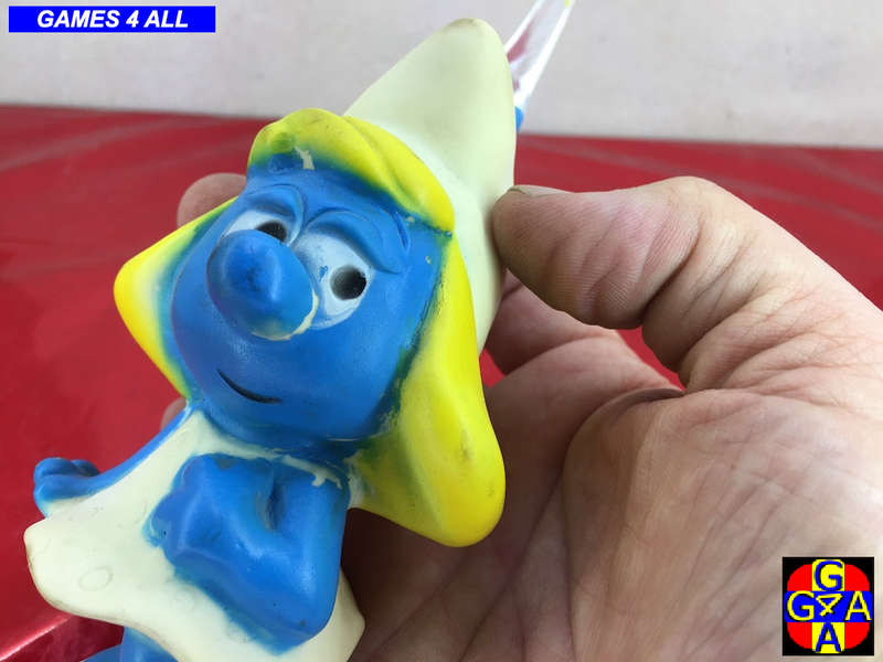 Smurfet Toothbrush Holder