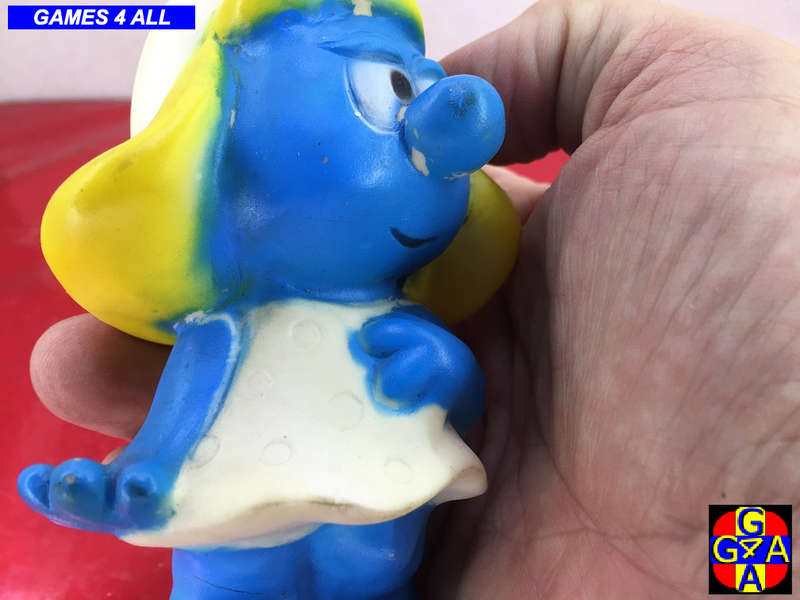 Smurfet Toothbrush Holder
