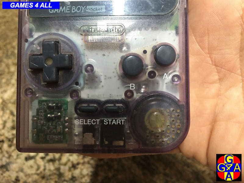Gameboy Pocket + Pokemon Yellow Version - ALL WORKING