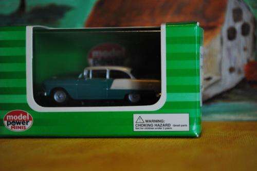 Model Power 1956 Chevrolet Belair Sedan Green and Cream 1:87 Ho Scale Railway Accessory