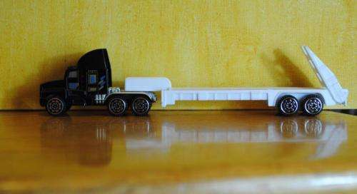 Chinese No Name Brand Low Loader  Black and White 1:87 HO Scale