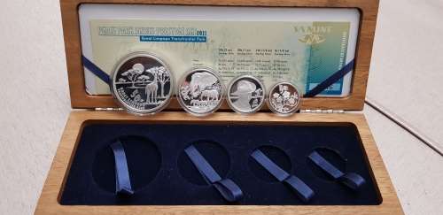 ###2011 Silver 4 Coin Silver Prestige Set ###Stunning set