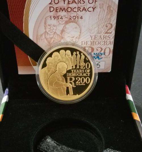 ###2014 Mandela 20 Year democracy 1oz gold### Crazy R1 Auction
