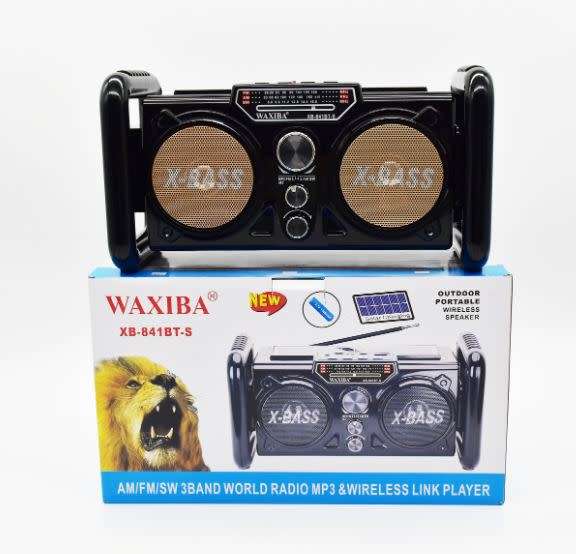 Solar Powered Bluetooth Broadband Radio With Usb Sd Slot