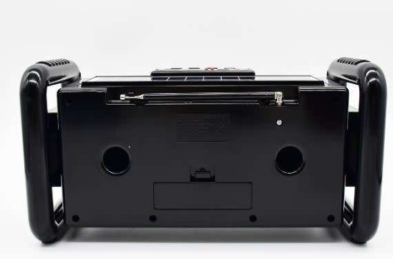 Solar Powered Bluetooth Broadband Radio With Usb Sd Slot
