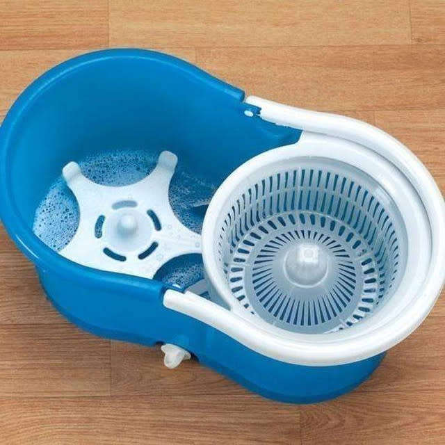 Rotating 360° Magic Spin Mop And Plastic Bucket Set-Blue
