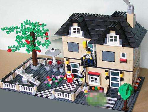 High Quality HUGE over 800 pieces lego compatible Villa lego set! Great Gift