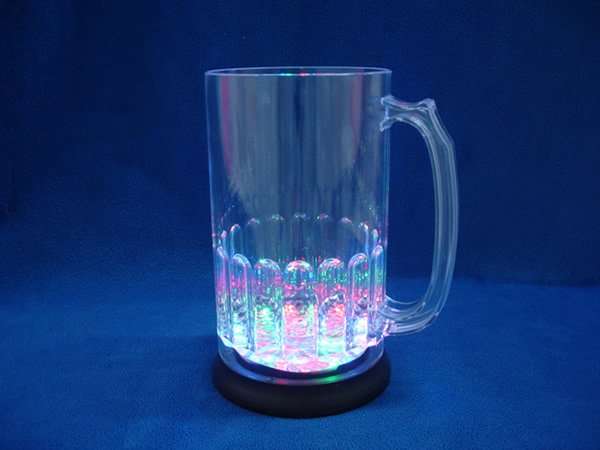 Flashing Beer Mug!!! excellent party asseccory or great gift!