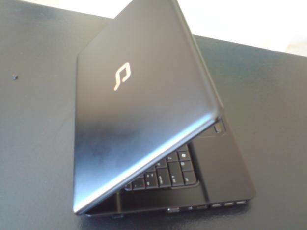 Compaq 615 Laptop Computer - Good Condition