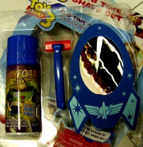 ONLY TWO AVAILABLE, TOY STORY PRETEND SHAVING KIT GIFT SET - R1 no reserve auction