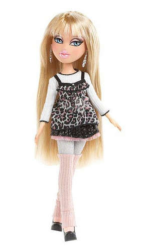 Original Bratz Cloe Doll - R1 No Reserve - Great gift