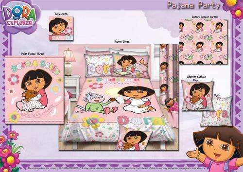 Great Christmas Gift! Wrap her in Dora the Explorer polar fleece blanket! R1 No Reserve...