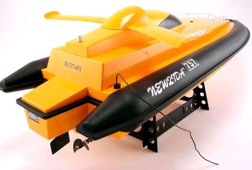 Boats LARGE 80 cm 1 16 scale Streamline body 757T 4015 Radio Control Tracer 2 Mosquito Craft was sold for 475.00 on 19 Oct at 22 46 by Margate Kidz Stuff in Margate Port Shepstone ID 48148328