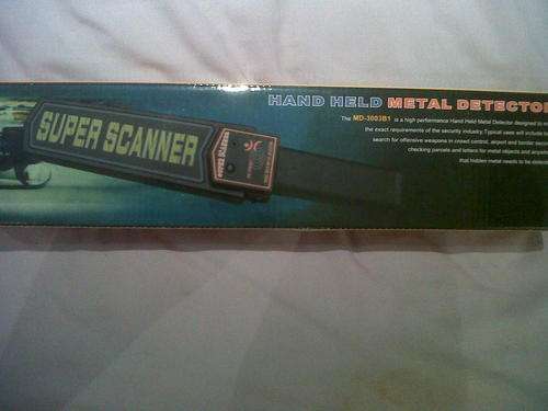 HAND HELD METAL DETECTOR