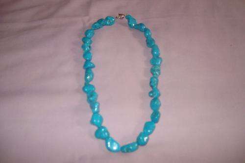 TURQUOISE NECKLACE