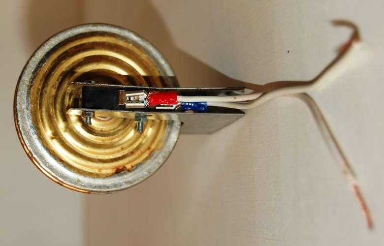 Wafer Thermostat for Incubator