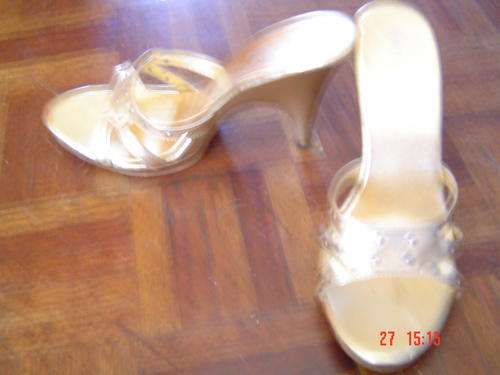 Stunning Gold shoes!!