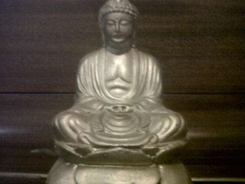 Statue