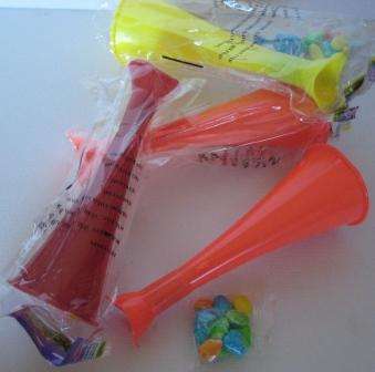 TOY VUVUZELA WITH SWEETS