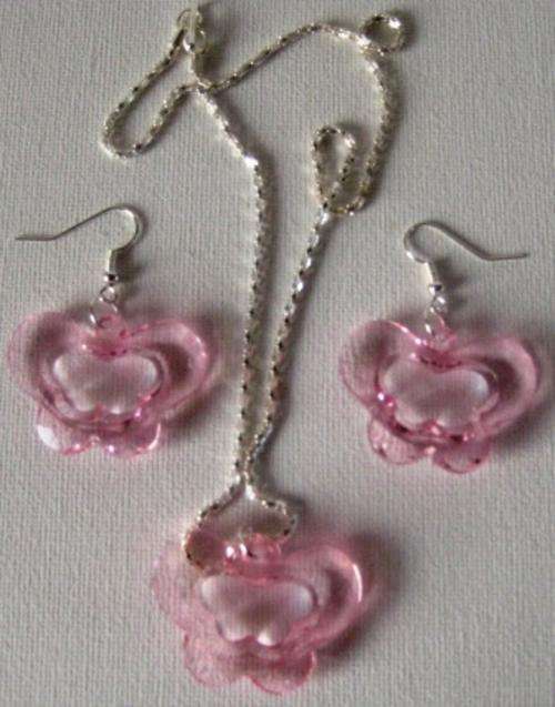 FASHION JEWELRY NECKLACE & EARRINGS SET