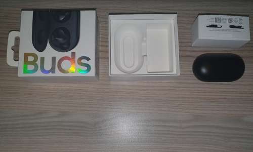 Samsung Galaxy Buds