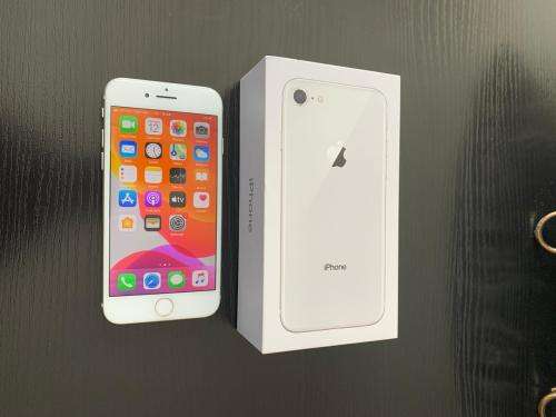 Apple iPhone 8