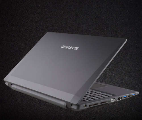 Gigabyte P15F V7 Gaming Laptop  - I7 7700HQ 3.8GHZ - 2GB Nvidia Gtx 950M - 128GB SSD +1TB SSHD