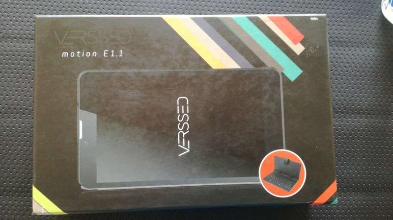 Brand New Store Demo, Verssed 7" Tablet With Keyboard Case. Dual Sim cards + Micro Sd Card