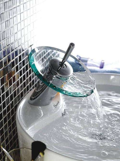 Modern Style Kitchen Bathroom Vessel Glass Waterfall Tub Vanity Sink Faucet Tap