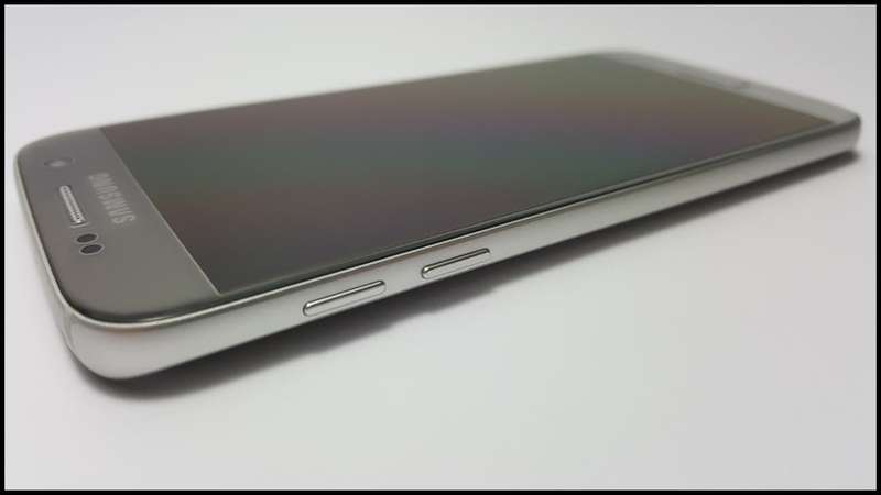 Samsung Galaxy S7 Duos Dual SIM | dbrand & Slickwraps Skins | Silver Titanium 32GB | Wireless Pad