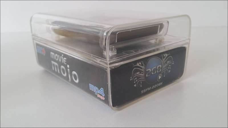 jnc movie mojo 2gb mp4 mp3 player new ipod nano 3rd generation excellent condition complete