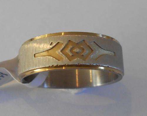 BRUSHED STAINLESS STEEL MENS RING  - SIZE 13