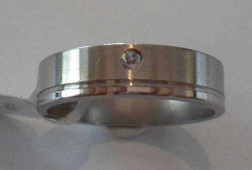 STAINLESS STEEL UNISEX WEDDING BAND WITH CZ - SIZE 11.5