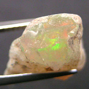 7.33 CARAT ROUGH OPAL