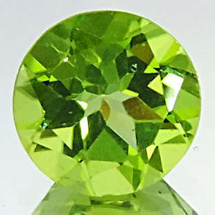 NATURAL APPLE GREEN PERIDOT