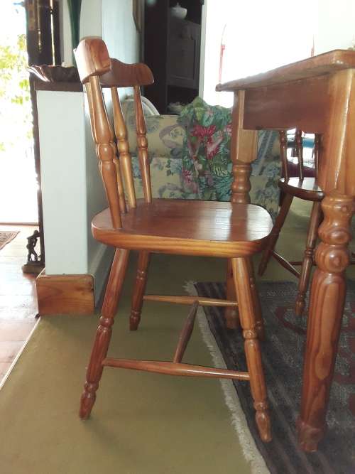 Pine Cottage Style Table and Chairs - 4 Chairs and Table