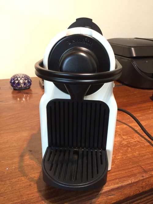 Nespresso - Inissia plus milk frother