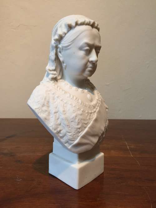 1897 ROBINSON and LEADBEATER QUEEN VICTORIA PARIAN BUST 60TH YEAR COMMEMORATION EDITION