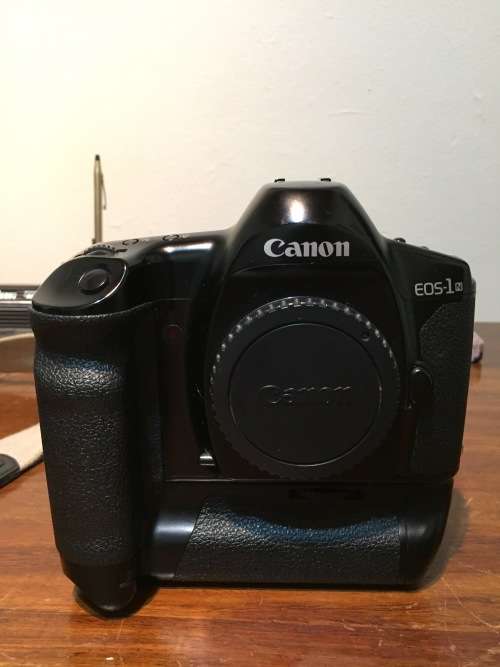 Canon EOS-1N + Canon EOS 5 35mm SLR  Film Camera black (bodies only)
