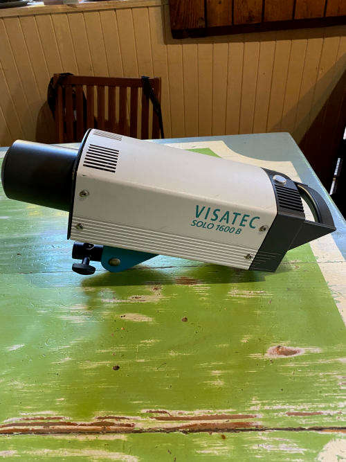 Visatec SOLO 1600 B Monolight with lamp